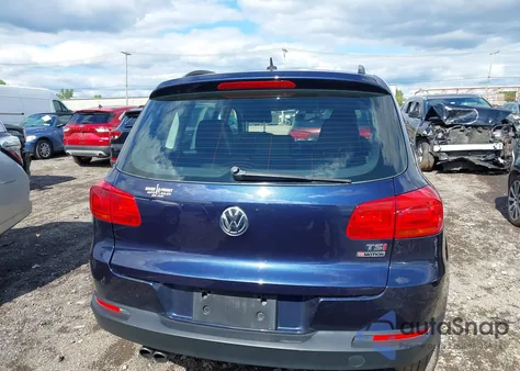 2016 Volkswagen Tiguan S из США, поврежденный, VIN WVGBV7AX5GW532913